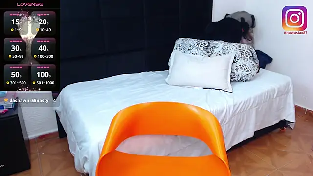 Anastasiax87 online show from January 17, 2025, 10:45 pm