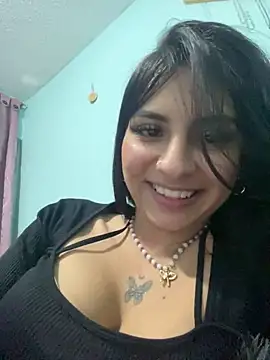 Hilary pinkk online show from December 24, 2024, 1:59 am