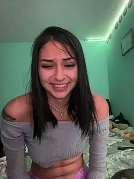 Hilary pinkk online show from December 26, 2024, 7:03 am