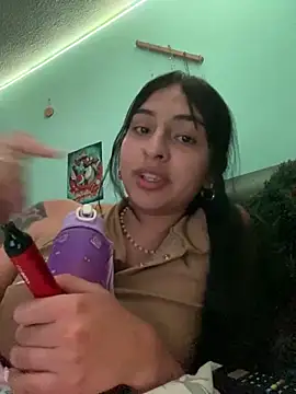 Hilary pinkk online show from December 30, 2024, 5:15 am