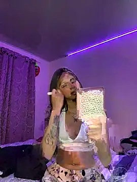 Hilary pinkk online show from March 2, 2025, 2:30 am