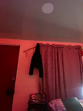 Hilary pinkk online show from March 6, 2025, 3:24 am