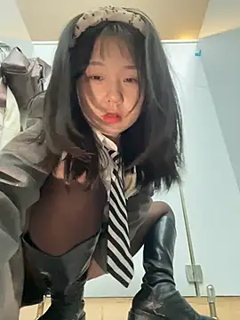 Xixi-Gala online show from March 18, 2025, 3:09 am