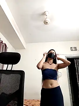 Tisha-01 online show from September 27, 2025, 1:38 pm