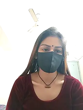 Tisha-01 online show from December 3, 2025, 1:35 am