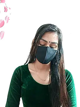 Tisha-01 online show from January 9, 2026, 4:04 am