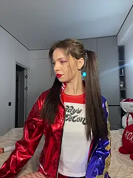 Snapshot of CurlyLara chatting on February 7, 2026, 10:52 am CurlyLara online show from February 7, 2026, 10:52 am