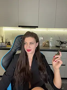 Snapshot of CurlyLara chatting on February 26, 2026, 6:29 pm CurlyLara online show from February 26, 2026, 6:29 pm