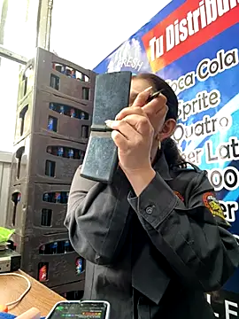 Alysson-- online show from December 2, 2025, 4:13 pm