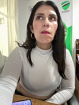 Snapshot of Alysson-- chatting on March 3, 2026, 2:12 pm Alysson-- online show from March 3, 2026, 2:12 pm