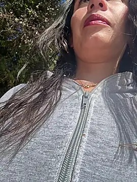 Alysson-- online show from March 21, 2026, 1:37 pm