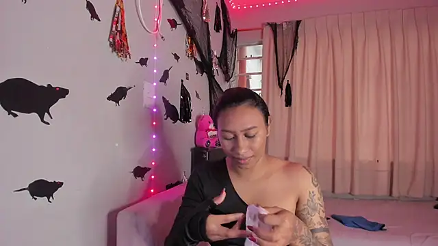 Brunettesexy0 online show from October 26, 2025, 4:02 pm