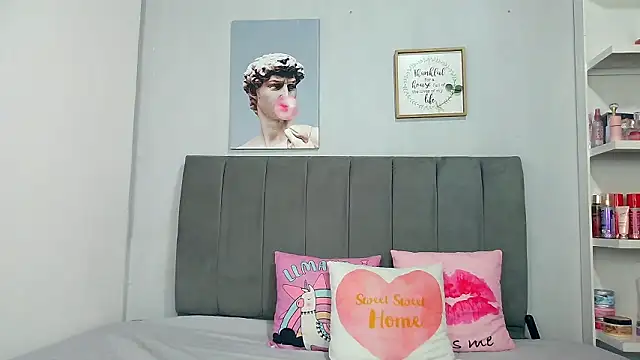 Snapshot of naughtyloverss chatting on February 1, 2026, 2:15 pm naughtyloverss online show from February 1, 2026, 2:15 pm