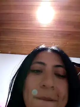 Gisell s online show from January 3, 2025, 3:05 am