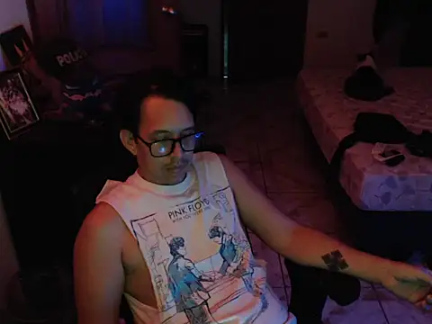 Pit xxz online show from September 19, 2025, 4:03 am