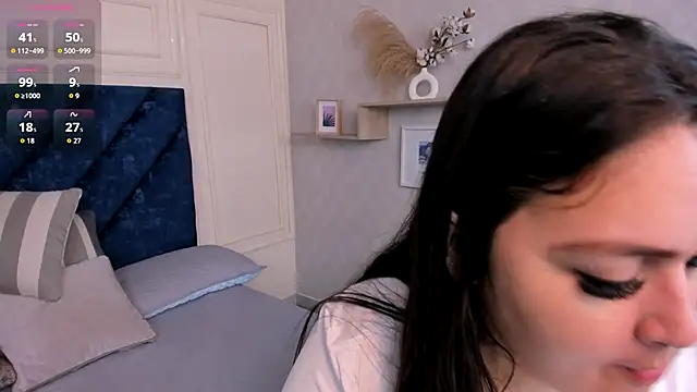 Charlotte Mayer online show from November 7, 2025, 11:21 am