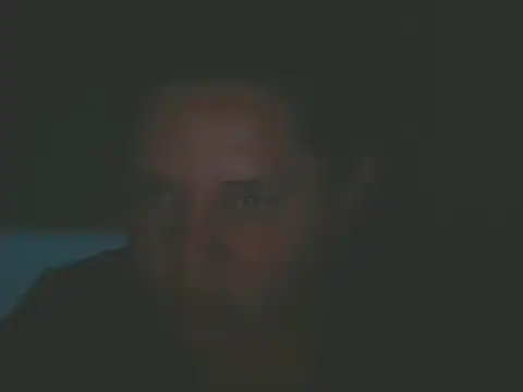 Sara 69hot online show from December 17, 2025, 2:17 am