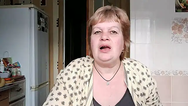 Ettie Tonia online show from March 6, 2025, 2:40 pm