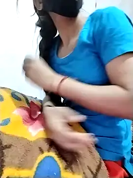 Cute-Ridhima online show from December 18, 2025, 5:13 am