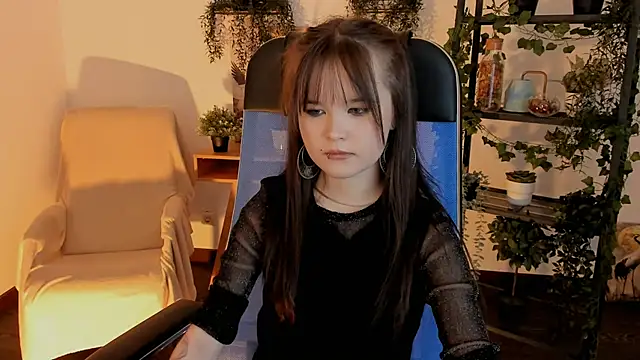 Elainebeness online show from February 15, 2026, 4:25 pm