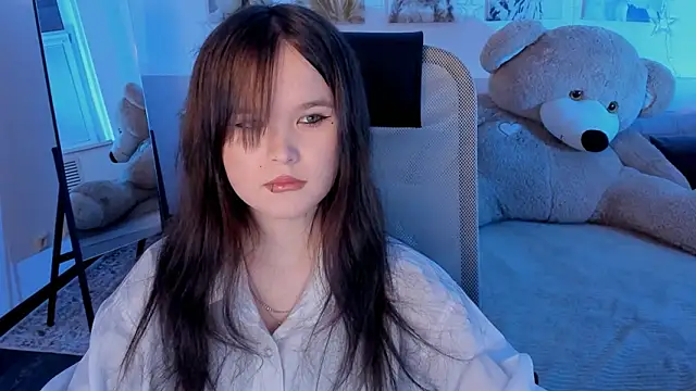 Elainebeness online show from March 22, 2026, 3:59 pm