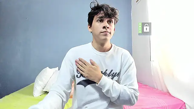 Snapshot of Kanterfun chatting on March 4, 2025, 6:50 pm Kanterfun online show from March 4, 2025, 6:50 pm