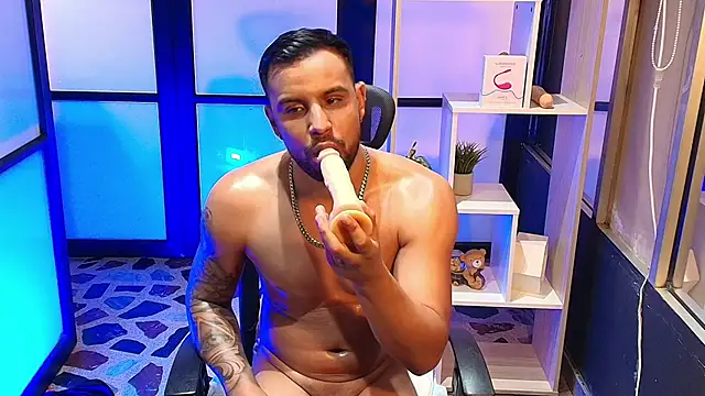 Snapshot of JackBlanco_ chatting on March 11, 2025, 11:26 pm JackBlanco online show from March 11, 2025, 11:26 pm