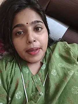 Snapshot of Sweet-Rani chatting on July 8, 2026, 6:01 pm Sweet-Rani online show from July 8, 2026, 6:01 pm