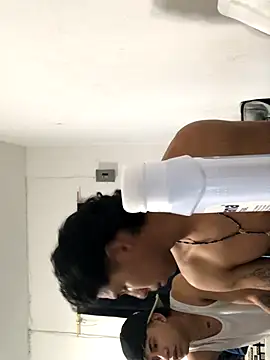 logannth online show from November 29, 2025, 5:32 am