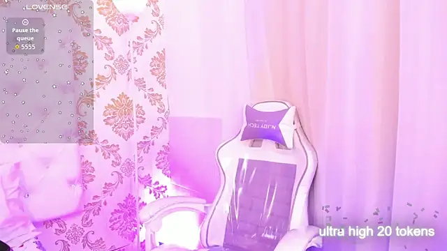 emaa lambert online show from February 25, 2026, 11:53 am