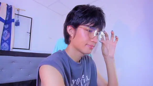 Johhan  Lee online show from December 26, 2024, 2:33 am