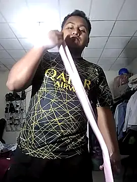 Snapshot of R1ch_Daddy chatting on March 10, 2025, 5:33 am R1ch Daddy online show from March 10, 2025, 5:33 am