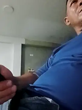 luchoarr online show from December 2, 2025, 3:01 am