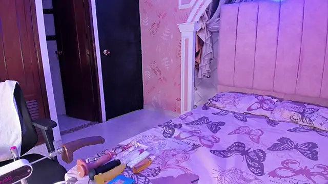 Snapshot of sheyla_sweet18 chatting on January 4, 2025, 8:59 pm sheyla sweet18 online show from January 4, 2025, 8:59 pm