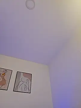 Snapshot of VictoriaEvaans_ chatting on February 20, 2025, 1:25 am VictoriaEvaans online show from February 20, 2025, 1:25 am