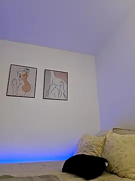 Snapshot of VictoriaEvaans_ chatting on March 13, 2025, 9:59 pm VictoriaEvaans online show from March 13, 2025, 9:59 pm