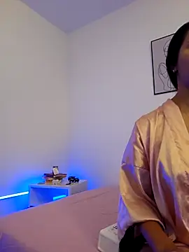 Snapshot of VictoriaEvaans_ chatting on November 12, 2025, 10:41 pm VictoriaEvaans online show from November 12, 2025, 10:41 pm