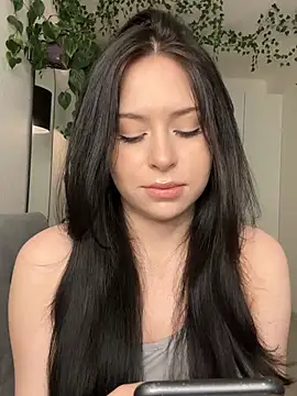  SweetCandyy online show from December 24, 2024, 9:44 pm