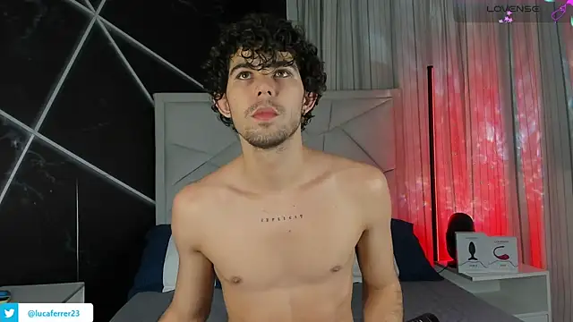 Luca ferrer  online show from February 8, 2026, 3:21 am