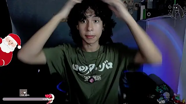 Snapshot of kairozz chatting on December 17, 2024, 7:37 pm kairozz online show from December 17, 2024, 7:37 pm