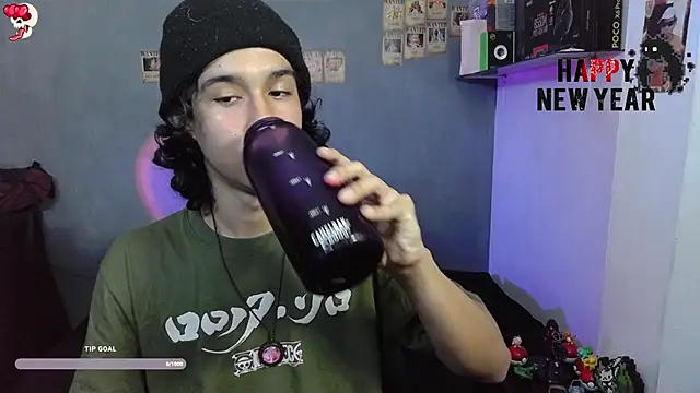 Snapshot of kairozz chatting on January 3, 2025, 8:54 pm kairozz online show from January 3, 2025, 8:54 pm