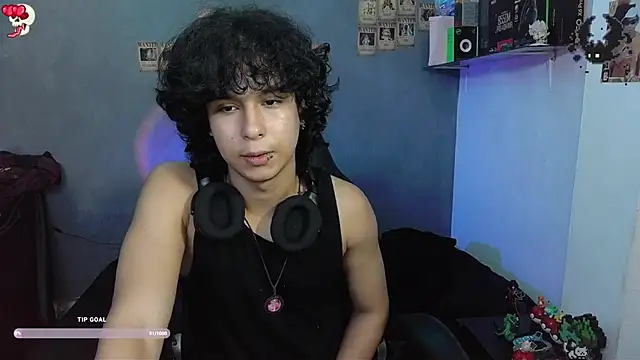 Snapshot of kairozz chatting on January 5, 2025, 7:28 pm kairozz online show from January 5, 2025, 7:28 pm