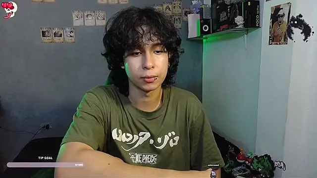 Snapshot of kairozz chatting on January 6, 2025, 4:34 pm kairozz online show from January 6, 2025, 4:34 pm