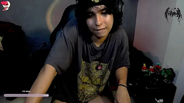 Snapshot of kairozz chatting on January 10, 2025, 10:57 pm kairozz online show from January 10, 2025, 10:57 pm