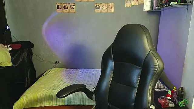 Snapshot of kairozz chatting on February 28, 2025, 5:48 pm kairozz online show from February 28, 2025, 5:48 pm