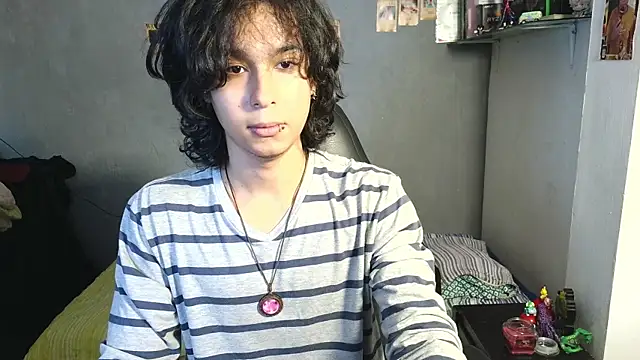 Snapshot of kairozz chatting on March 1, 2025, 3:38 pm kairozz online show from March 1, 2025, 3:38 pm