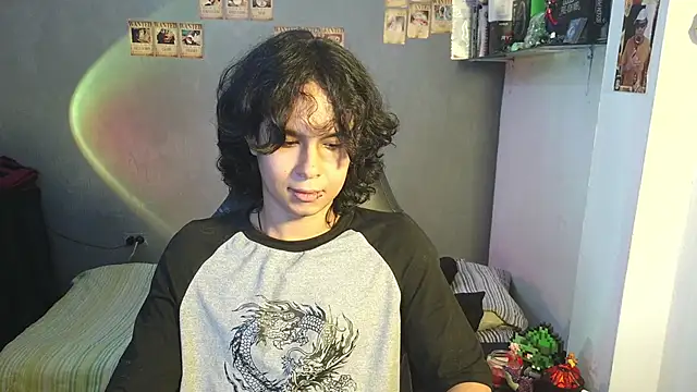 Snapshot of kairozz chatting on March 10, 2025, 1:34 am kairozz online show from March 10, 2025, 1:34 am