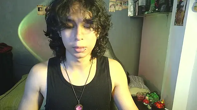 Snapshot of kairozz chatting on March 10, 2025, 1:43 pm kairozz online show from March 10, 2025, 1:43 pm