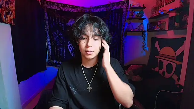 Snapshot of kairozz chatting on October 1, 2025, 3:18 pm kairozz online show from October 1, 2025, 3:18 pm