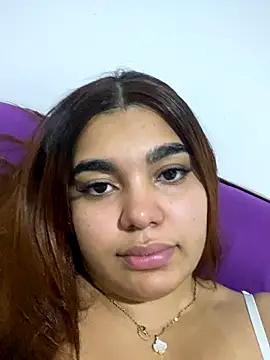 Anny arango  online show from September 14, 2025, 7:07 am